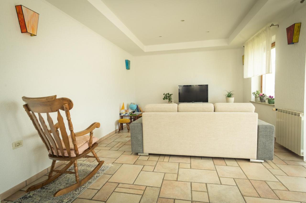 Apartment Ajdi Ajdovscina