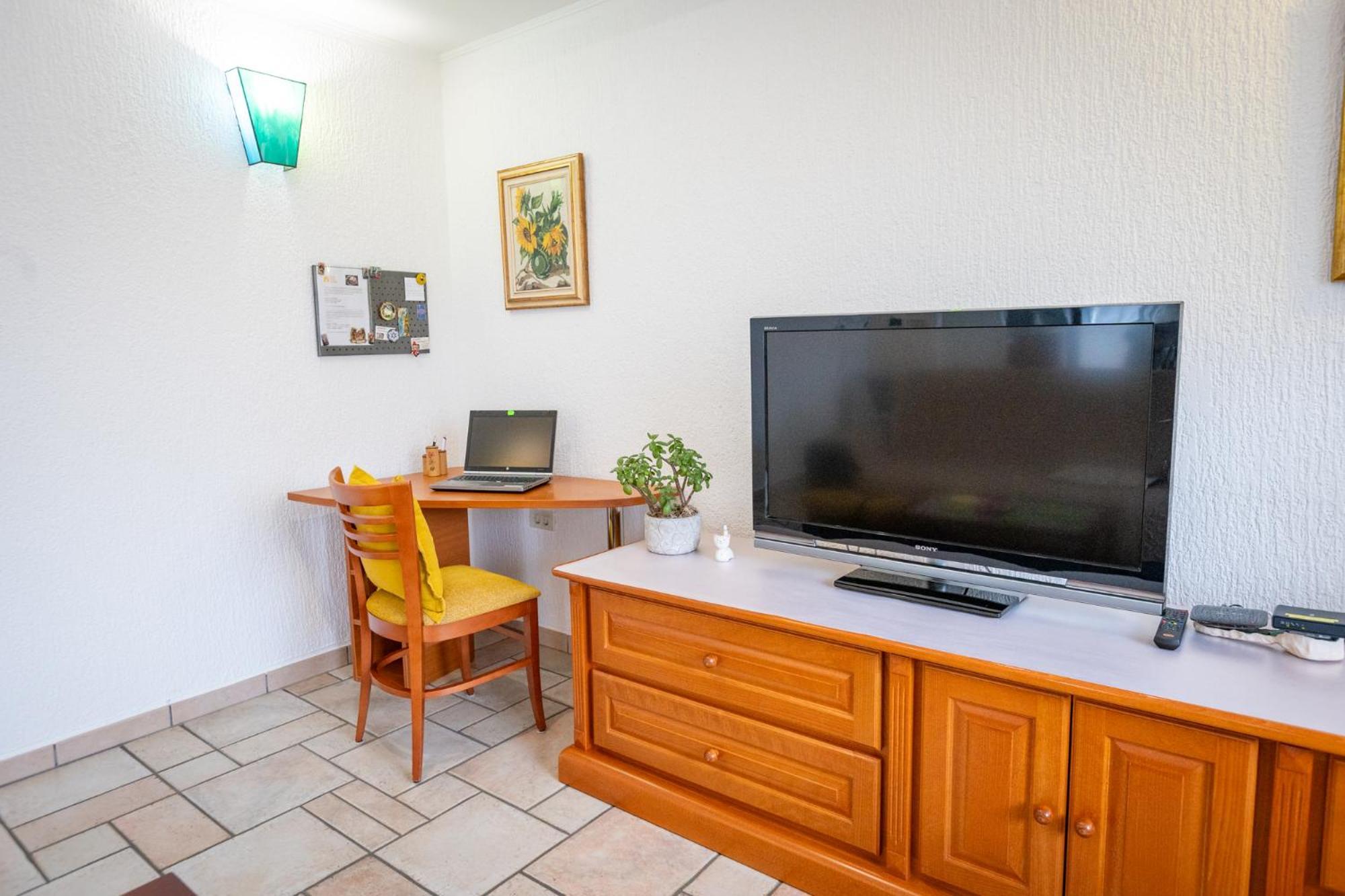 Ajdi Apartment *